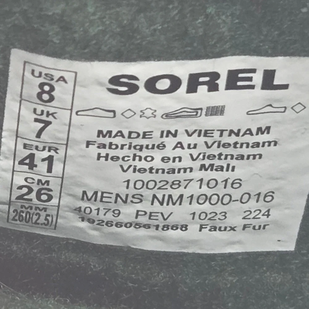Sorel Caribou Boots Mens 8 Black Waterproof Insulated Winter Snow Shoes NEW